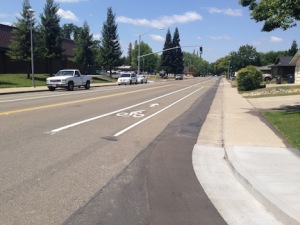 Villa Oak westbound, before bike lanes